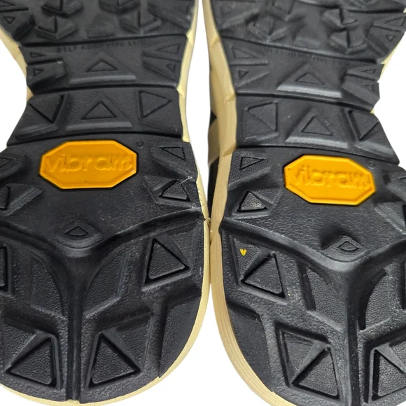 Veja‎ Dekkan Alveomesk Grafite Pierre Vibram Sneakers Men's Size 11